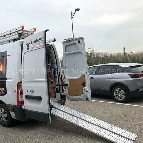 LADERAMPE-EXPERTEN - MATISERE Motorradrampe 1.50m - Breite 300mm - Ladehöhe 383-430mm - Bis 1000kg Traglast Pro Paar Bei Achsenabstand 1250mm - Als Einzelstück Verkauft - M030B3/HS/15U 4 LADERAMPE-EXPERTEN - MATISERE Motorradrampe 1.50m - Breite 300mm - Ladehöhe 383-430mm - Bis 1000kg Traglast Pro Paar Bei Achsenabstand 1250mm - Als Einzelstück Verkauft - M030B3/HS/15U – Bild 4