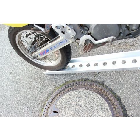 BAUMARKTPLUS 1x TrutzHolm® Alu Auffahrschiene 192cm / 200kg Auffahrrampe Verladerampe Motorrad Moped 5 BAUMARKTPLUS 1x TrutzHolm® Alu Auffahrschiene 192cm / 200kg Auffahrrampe Verladerampe Motorrad Moped – Bild 5