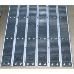 LADERAMPE-EXPERTEN - MATISERE Alu Laderampe Mit Gummiauflage: Breite 720mm, Ladehöhe 600mm - Als Einzelstück - M120S/6/20RU -Anhänger & Zubehör Verkäufe 14223841 4