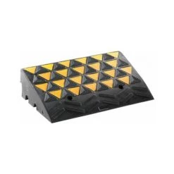 CERTEO Bordstein-Auffahrrampe - TxBxH 600 X 300 X 100 Mm - Reflektierend