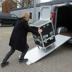 TRUTZHOLM® / BAUMARKTPLUS Auffahrrampe Breitrampe Eventrampe Laderampe 214,5 Cm Lang - 78 Cm Breit 600 Kg