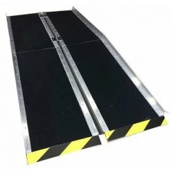 LADERAMPE-EXPERTEN - MATISERE Rutschfeste Rollstuhlrampe Faltbar Länge 305cm - 30 Bis 60cm Zu überwinden - Breite 74cm - RDPA70105 7 LADERAMPE-EXPERTEN - MATISERE Rutschfeste Rollstuhlrampe Faltbar Länge 305cm - 30 Bis 60cm Zu überwinden - Breite 74cm - RDPA70105 -Anhänger & Zubehör Verkäufe 25862435 3