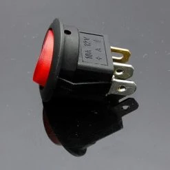 MANTA 3 Pin Ein / Aus SPST LED Leuchtet Runder Wippschalter Auto Armaturenbrett Armaturenbrett Boot LKW Wohnmobil Boot ATV Home Rot Rot 1 -Anhänger & Zubehör Verkäufe 32662036 4