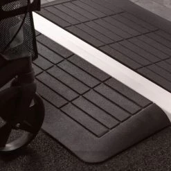 WILTEC Komfort-Linie-Türschwellenrampe Mit 3 Abgeschrägten Seiten, 30 Mm, 2500 Kg Traglast, Rollstuhlrampe -Anhänger & Zubehör Verkäufe 35227117 4