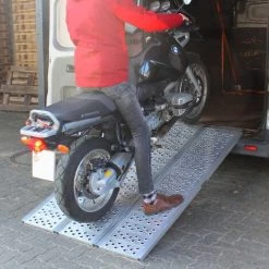 BAUMARKTPLUS TrutzHolm® Alu Auffahrrampe 174 Cm 3 Fach Faltbar 1020 Kg Verladerampe Dreifachrampe Breitrampe Motorradrampe 9 BAUMARKTPLUS TrutzHolm® Alu Auffahrrampe 174 Cm 3 Fach Faltbar 1020 Kg Verladerampe Dreifachrampe Breitrampe Motorradrampe -Anhänger & Zubehör Verkäufe 52065521 5
