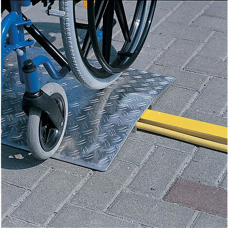 LADERAMPE-EXPERTEN - MATISERE Handliche Rollstuhl Schwellenbrücke Mit Steg LxB 500x700m, Um 35mm Zu überwinden - SB-S08 3 LADERAMPE-EXPERTEN - MATISERE Handliche Rollstuhl Schwellenbrücke Mit Steg LxB 500x700m, Um 35mm Zu überwinden - SB-S08 – Bild 3