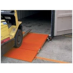 RAMPE DE CHARGEMENT - MATISERE Container Alu Auffahrrampe - Tragktaft 6500kg - RCC -Anhänger & Zubehör Verkäufe 64210071 2