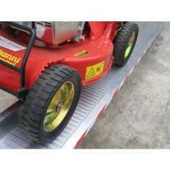 LADERAMPE-EXPERTEN - MATISERE Auffahrschiene 1.50m Mit Rand - Innere Breite 155mm - Länge 1500mm - Als Einzelstück - M050/15U -Anhänger & Zubehör Verkäufe 9753031 3