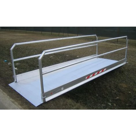 LADERAMPE-EXPERTEN - MATISERE Fußgängerbrücke - 2,26 M Lange Rampe Für 1,60 M Breiten Graben - MP22/12U 1 LADERAMPE-EXPERTEN - MATISERE Fußgängerbrücke - 2,26 M Lange Rampe Für 1,60 M Breiten Graben - MP22/12U