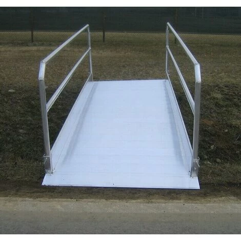 LADERAMPE-EXPERTEN - MATISERE Fußgängerbrücke - 2,26 M Lange Rampe Für 1,60 M Breiten Graben - MP22/12U 3 LADERAMPE-EXPERTEN - MATISERE Fußgängerbrücke - 2,26 M Lange Rampe Für 1,60 M Breiten Graben - MP22/12U – Bild 3