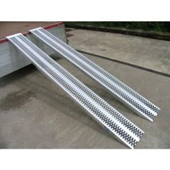 LADERAMPE-EXPERTEN - MATISERE Profi Laderampe 1.50m Alu Rutschfest- Traglast 4500kg - Breite 315mm - Als Einzelstück - M060B3/15U